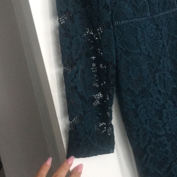 Le Chateau Dress size L - Picture 2 of 7